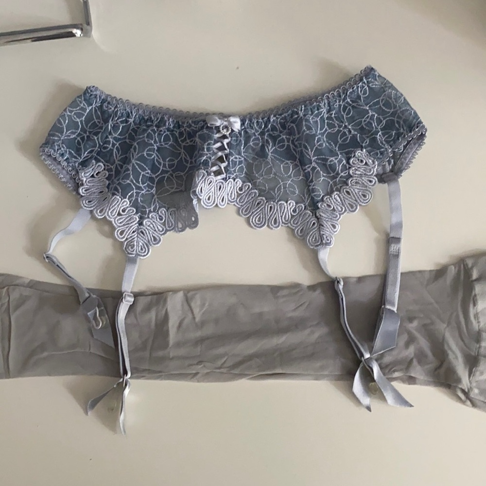 Lejaby Garter Size S